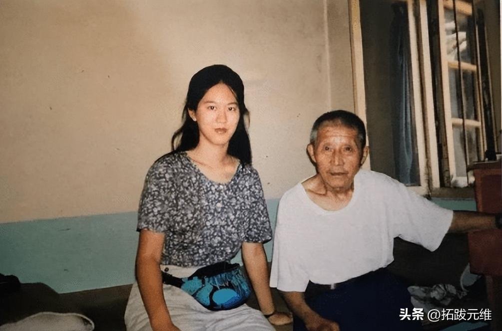 对历史充满热爱英文_充满热爱英语_英文热爱充满历史的句子