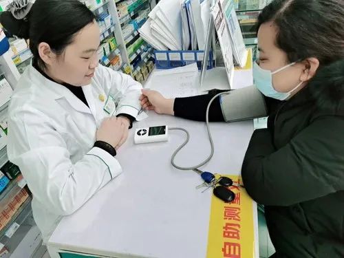 口罩生活技巧_口罩的技巧_口罩怎么弄好看